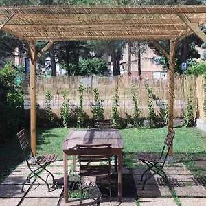 Con Giardino A Due Passi Dal Mare Follonica